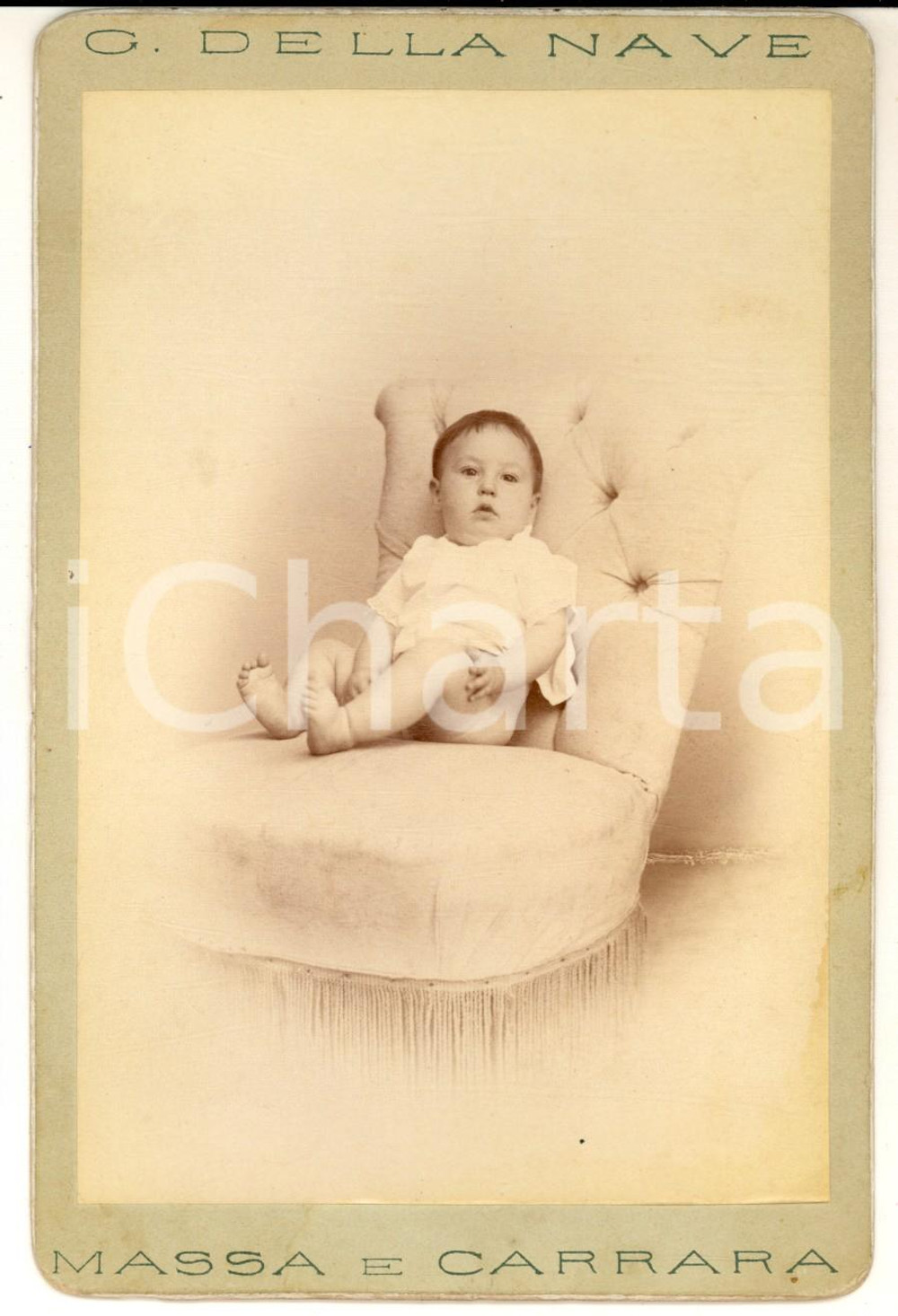 1897 CARRARA Ritratto di bambina in poltrona *Foto Guglielmo DELLA NAVE 10x16