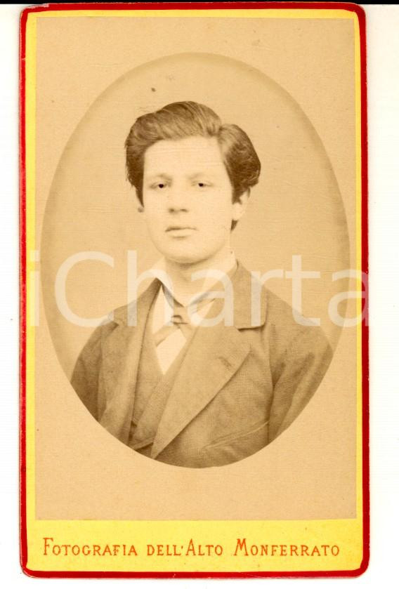 1875 ca ACQUI TERME Ritratto di giovane uomo - Fotografia ALTO MONFERRATO CDV