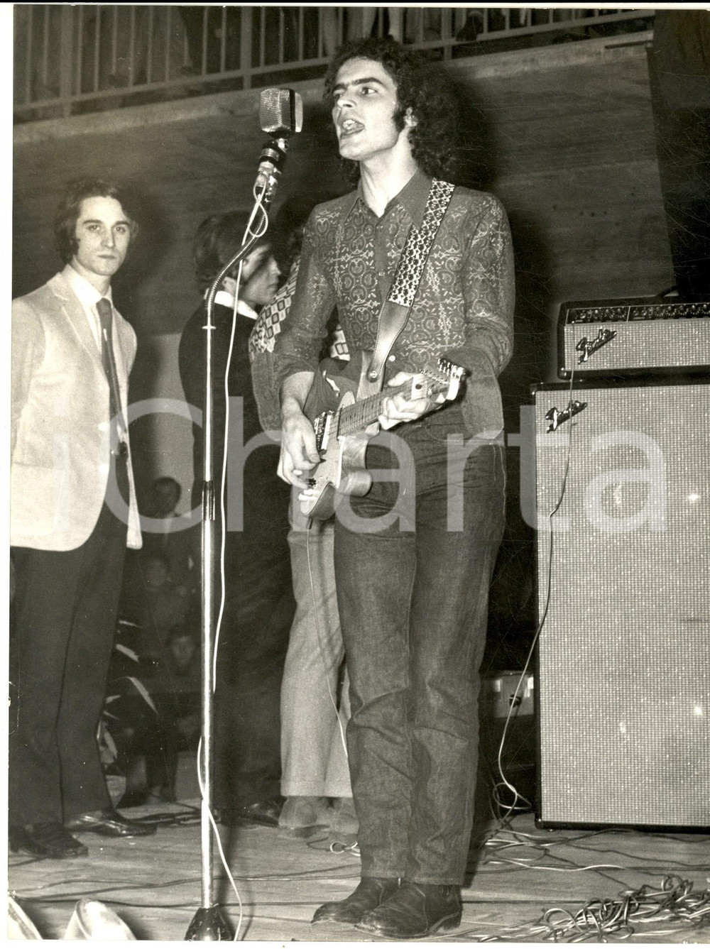 1970 ca COSTUME Ritratto del cantante DONATELLO in concerto (3) - Foto 18x24 cm