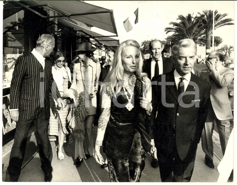 1970 ca COSTUME Direttore Herbert VON KARAJAN con la moglie Eliette *Foto 27x21