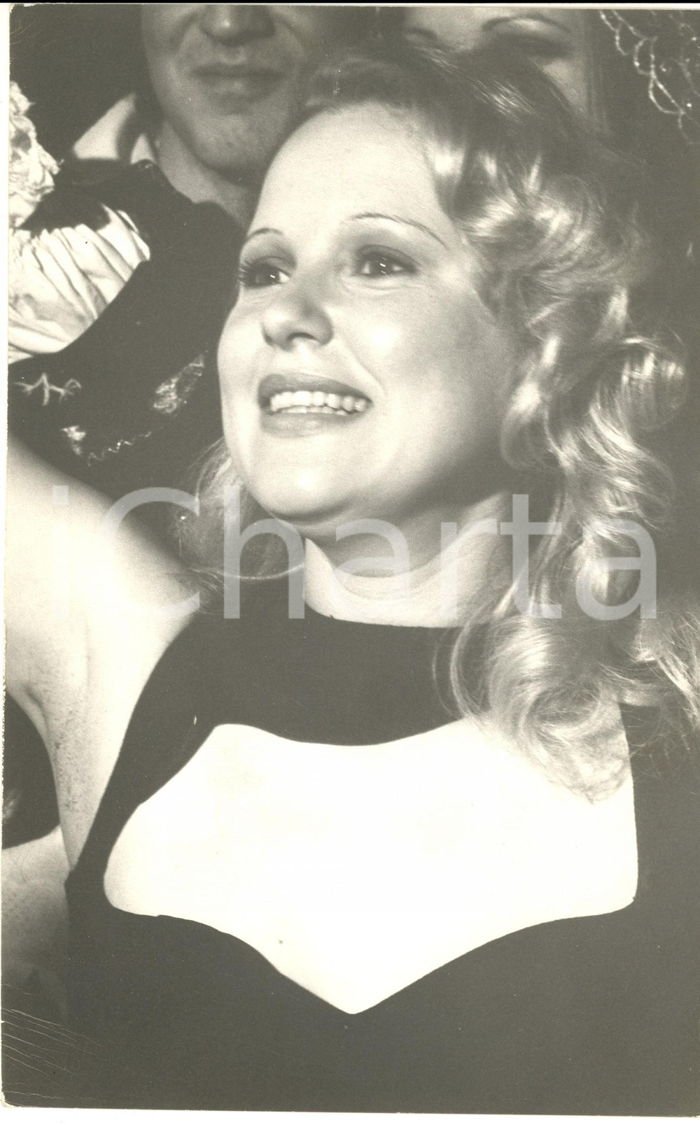 1975 FESTIVAL DI SANREMO La vincitrice GILDA (2) *Fotografia 20x30 cm