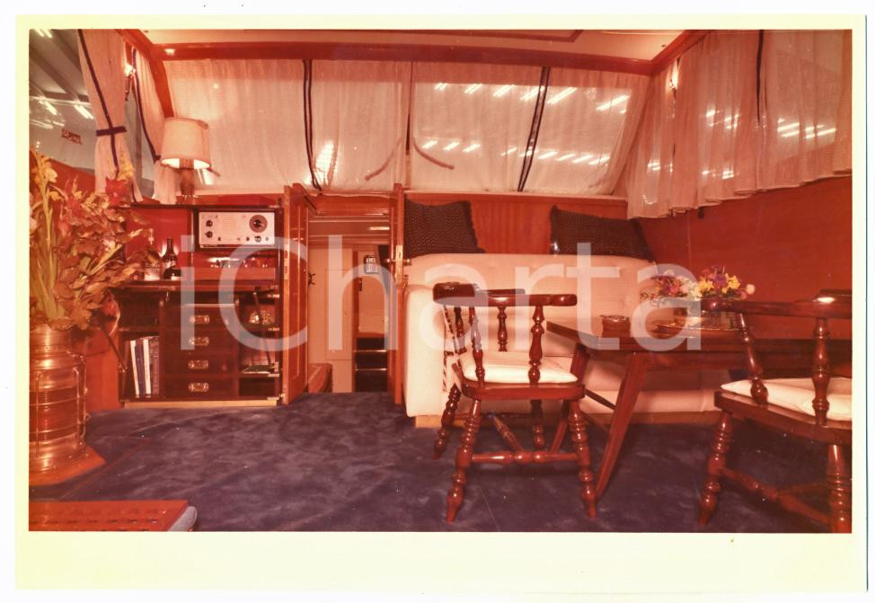 1964 GENOVA SALONE NAUTICO Cantieri navali Chiavari - Yacht PARAGGINA Salotto 2