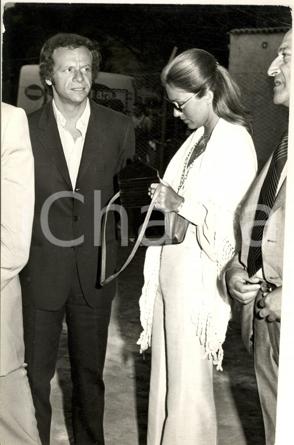 1970 ca COSTUME ITALIA Johnny DORELLI e Catherine SPAAK *Foto 20x30 cm