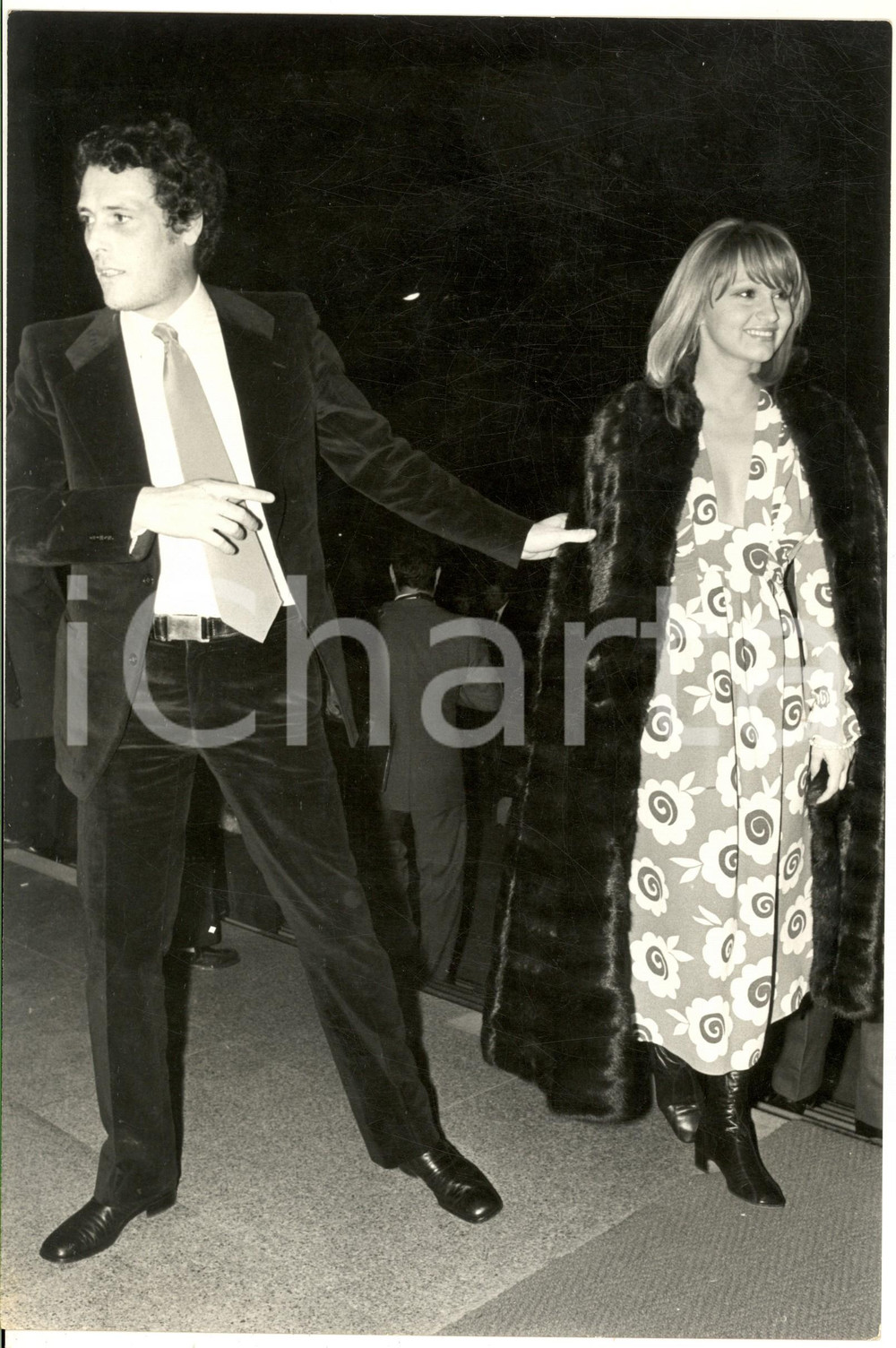 Fotografia d epoca originale 1970 ca COSTUME ITALIA Carmen VILLANI con  Mauro IVALDI Foto 20x30 cm 1