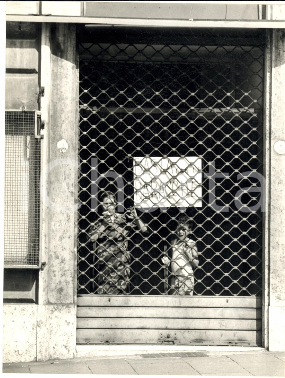 1968 MILANO Occupazione di case - Protesta contro le baracche *Foto 20x30