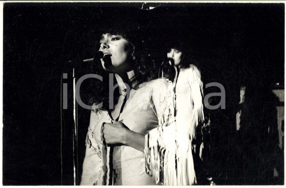1970 ca COSTUME ITALIA Marcella BELLA in concerto (2) Foto ARTISTICA 30x20 cm