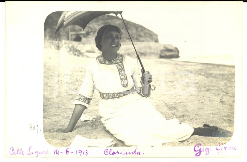 1913 CELLE LIGURE Ritratto di Clorinda COSTA in spiaggia (1)  Foto cartolina