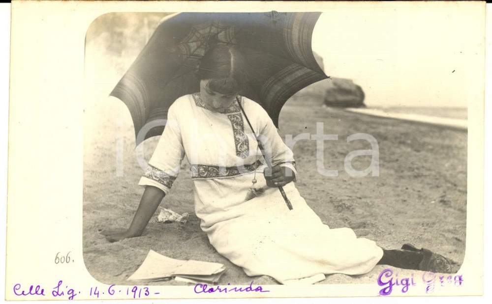 1913 CELLE LIGURE Ritratto di Clorinda COSTA in spiaggia (2)  Foto cartolina