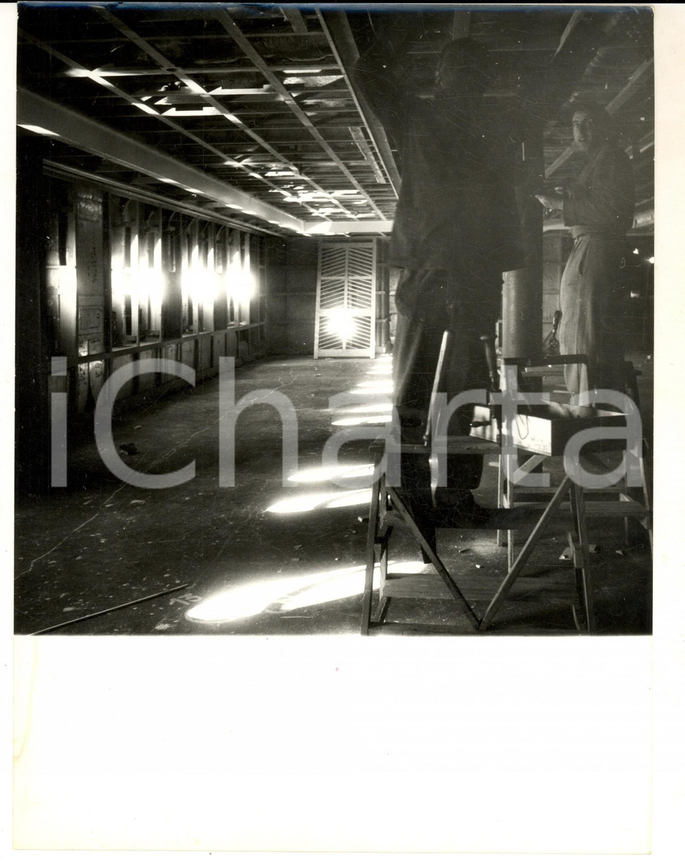 1960 GENOVA Allestimento nave "Leonardo da Vinci" - Sala 1^ classe *Foto 18x24 Fotografia d'epoca con didascalia coeva.  CONDIZIONI: G FORMATO: 18x24 cm     originale e autentica 1