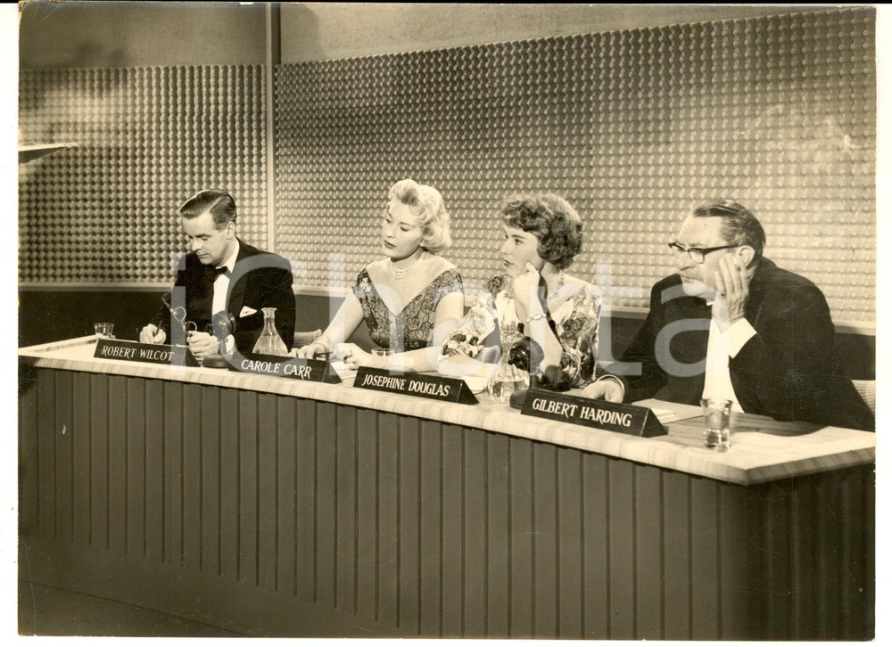 1958 CINEMA "Right, Left and Centre" Ian CARMICHAEL Carole CARR *Photo