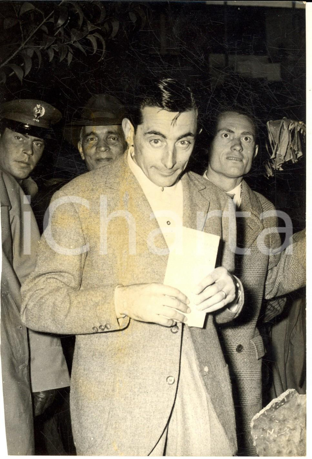 1956 Giro Ciclistico REGGIO CALABRIA Fausto COPPI giornalista alla partenza FOTO