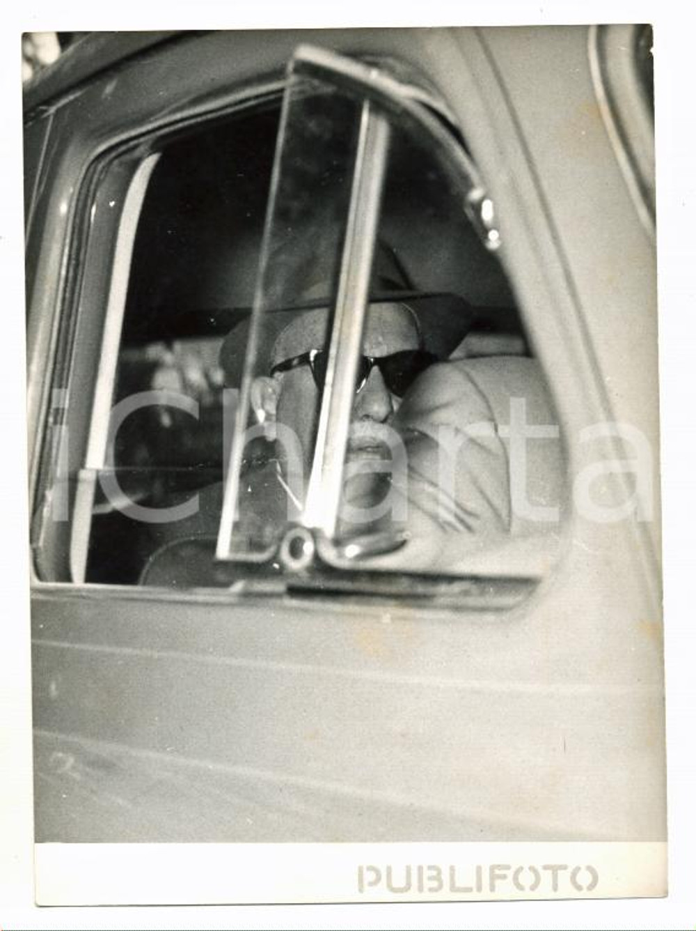 Fotografia d epoca originale 1954 ROMA  CASO MONTESI Saverio POLITO si reca a Palazzo Giustizia Foto 13x18 1