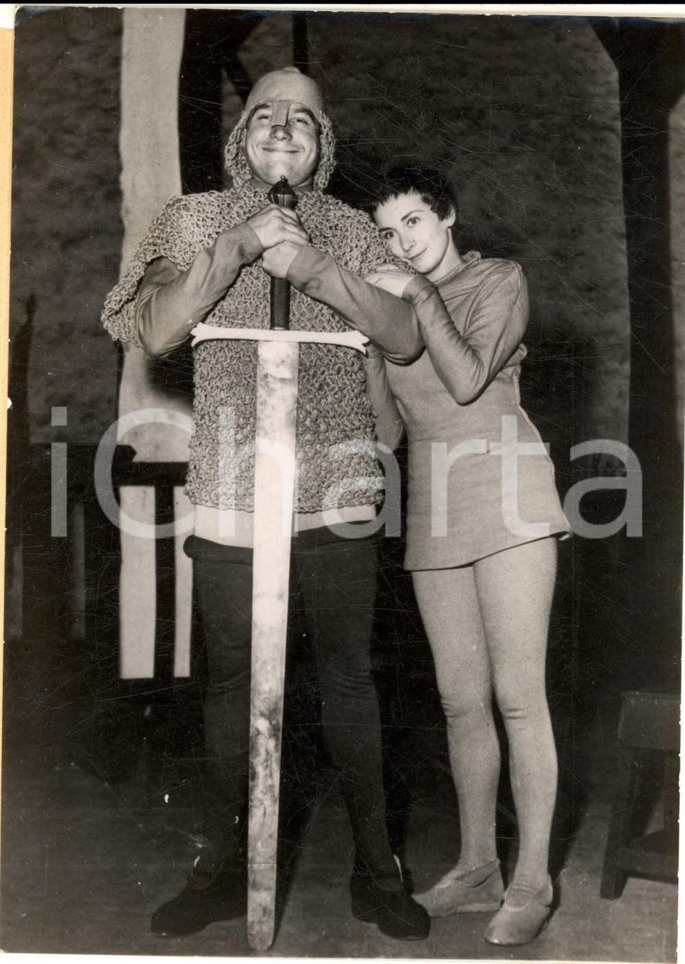 Fotografia d epoca originale 1953 PARIS Theatre MONTPARNASSE Suzanne FLON en Jeanne d Arc Photo 13x18 cm 1