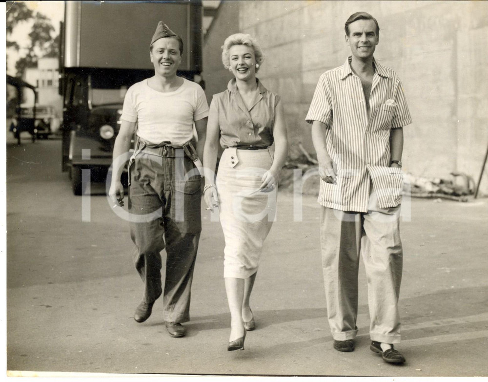 Fotografia d epoca originale 1955 CINEMA Private s progress Richard ATTENBOROUGH Jill ADAMS Ian CARMICHAEL 1
