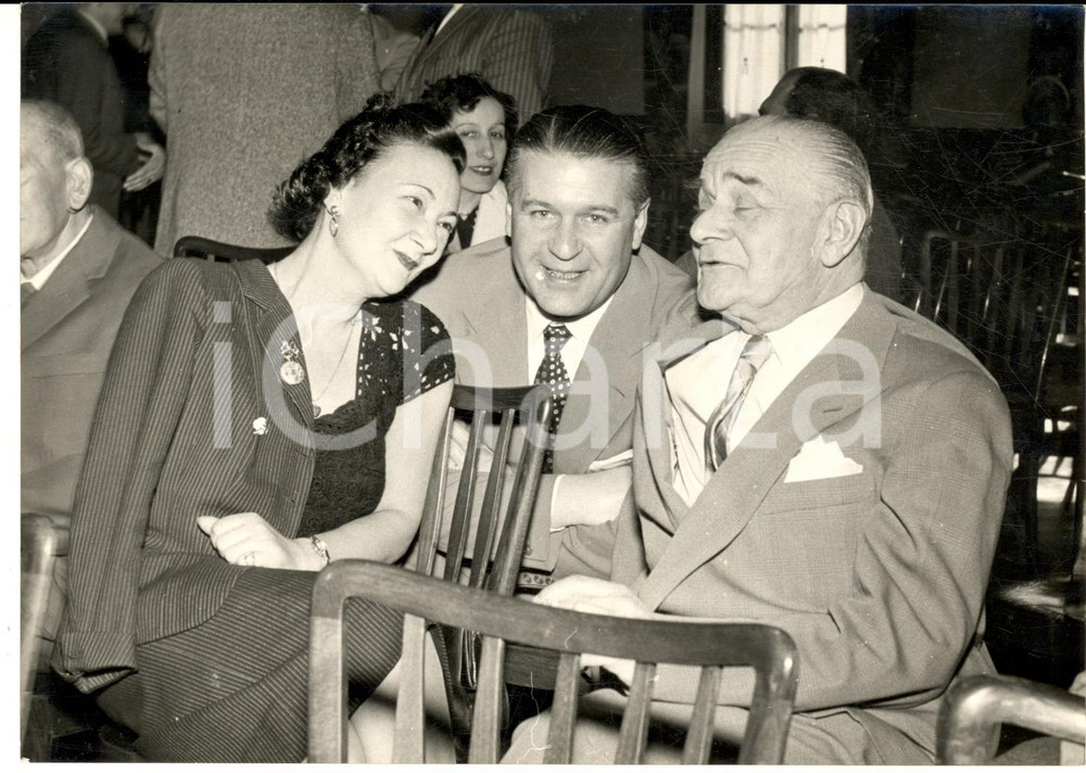 Fotografia d epoca originale 1955 SAINTVINCENT Convegno Teatro Elsa MERLINI Carlo LARI ROSSO DI SAN SECONDO 1