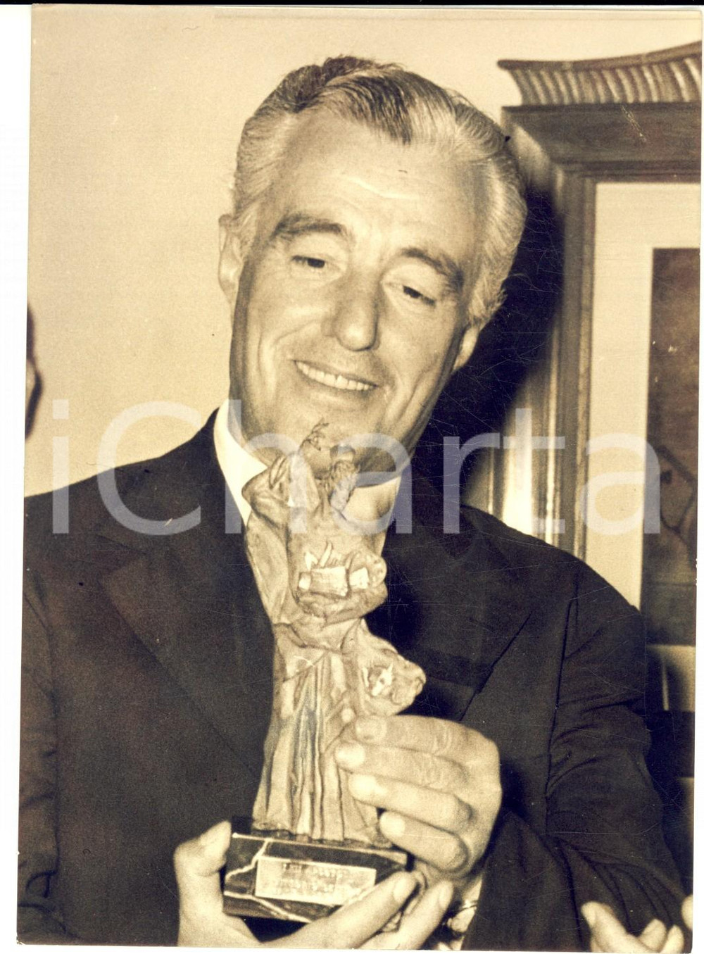 Fotografia d epoca originale 1957 FIRENZE Vittorio DE SICA riceve il Premio San Luca  Foto 13x18 cm 1