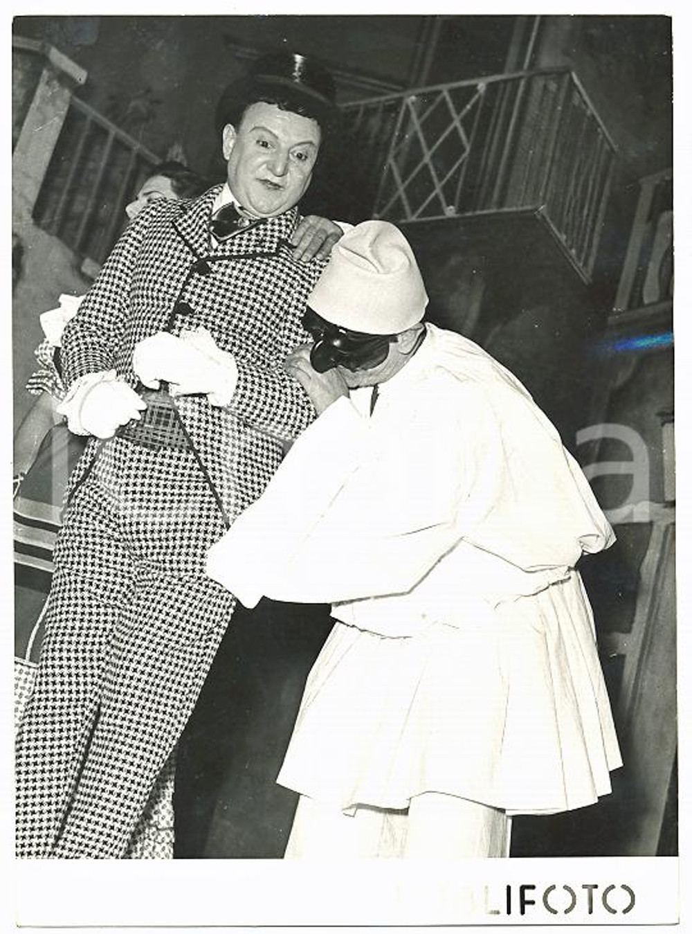 1954 NAPOLI Teatro San Ferdinando - Eduardo DE FILIPPO nei panni di PULCINELLA