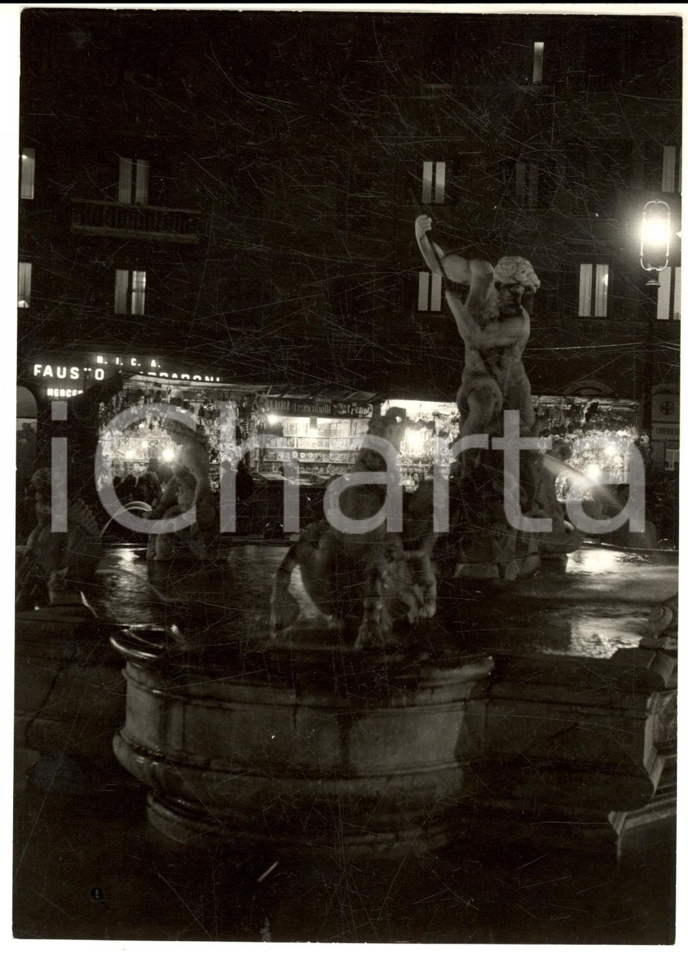 1957 ROMA Piazza Navona - Veduta con le tradizionali bancarelle di Natale *Foto