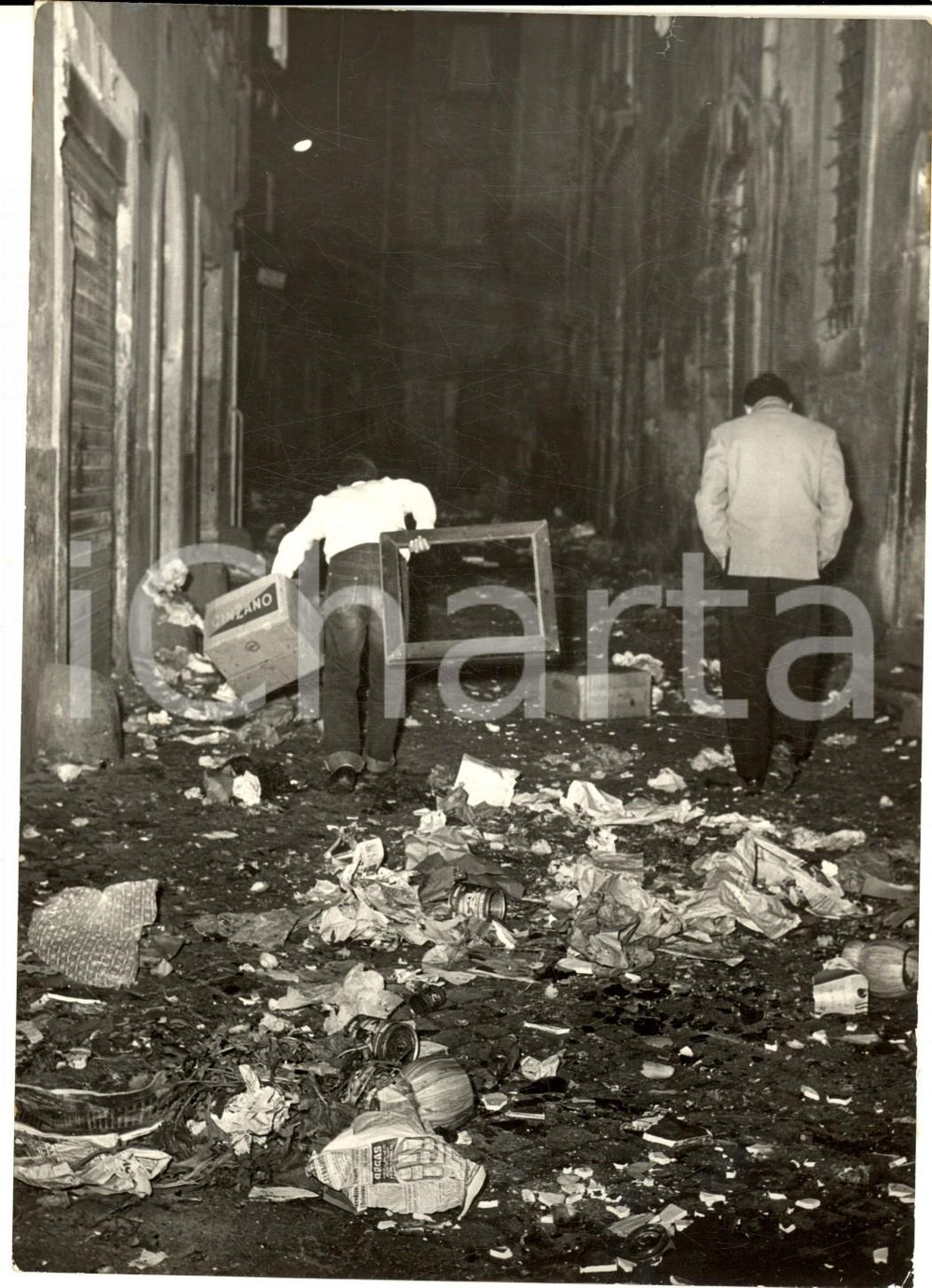 1959 ROMA CAPODANNO Le strade dopo il lancio degli oggetti vecchi - Foto 13x18