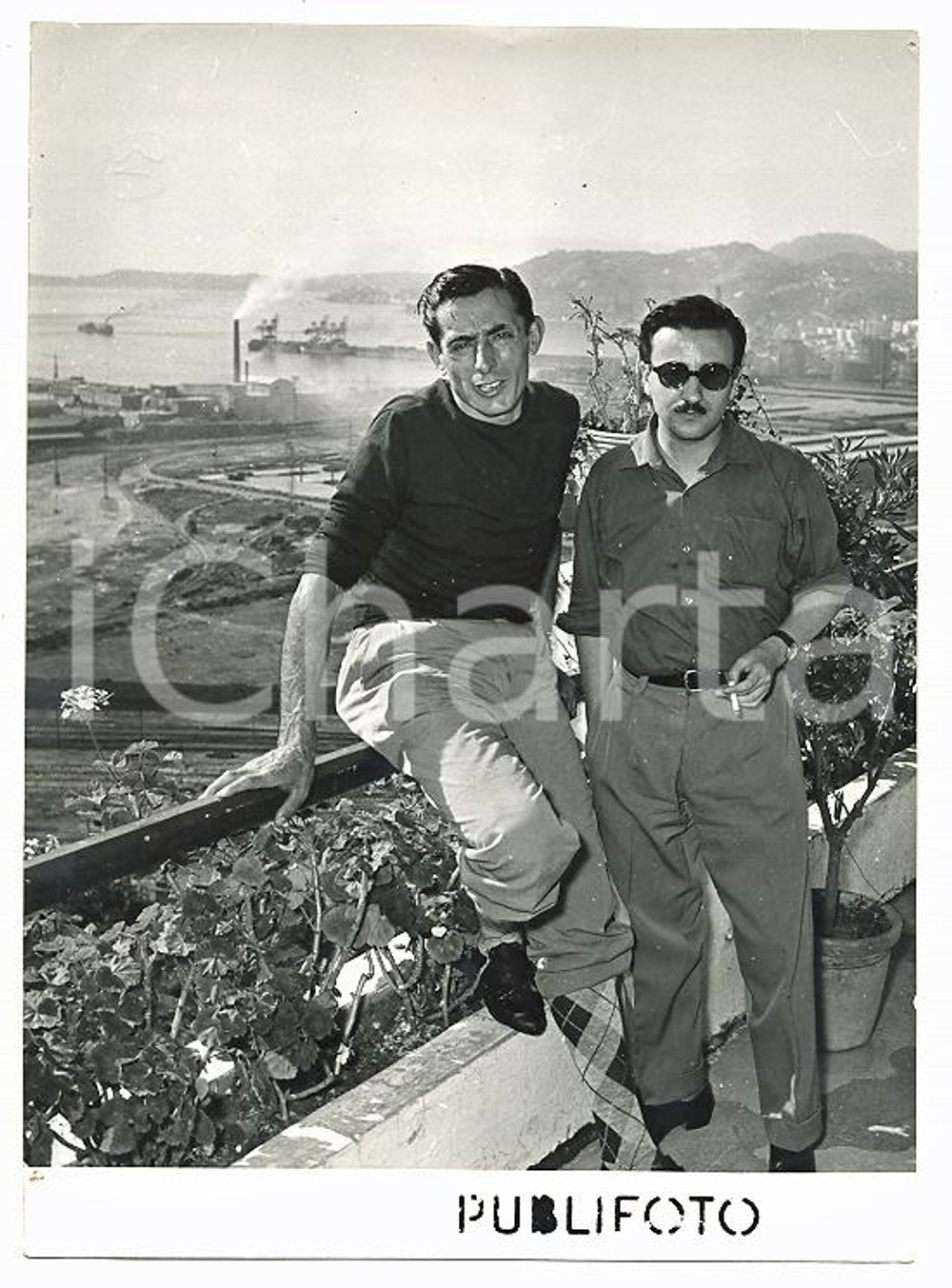 1953 NAPOLI Fausto COPPI ritratto con un amico napoletano *Foto 13x18 cm
