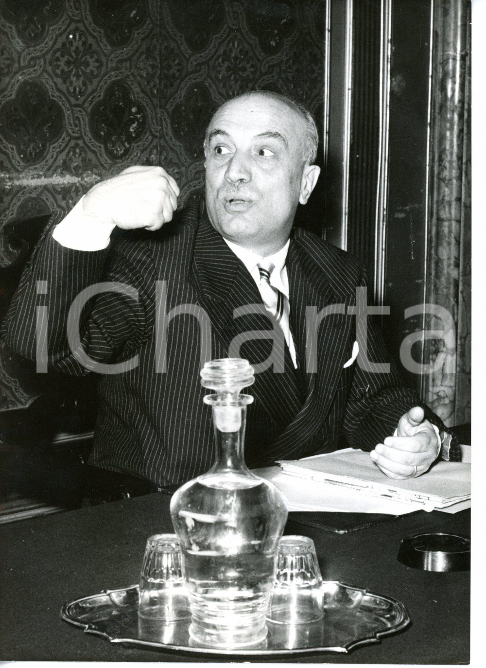 Fotografia d epoca originale 1957 ROMA  DC Amintore FANFANI durante conferenza stampa Fotografia 13x18 cm 1