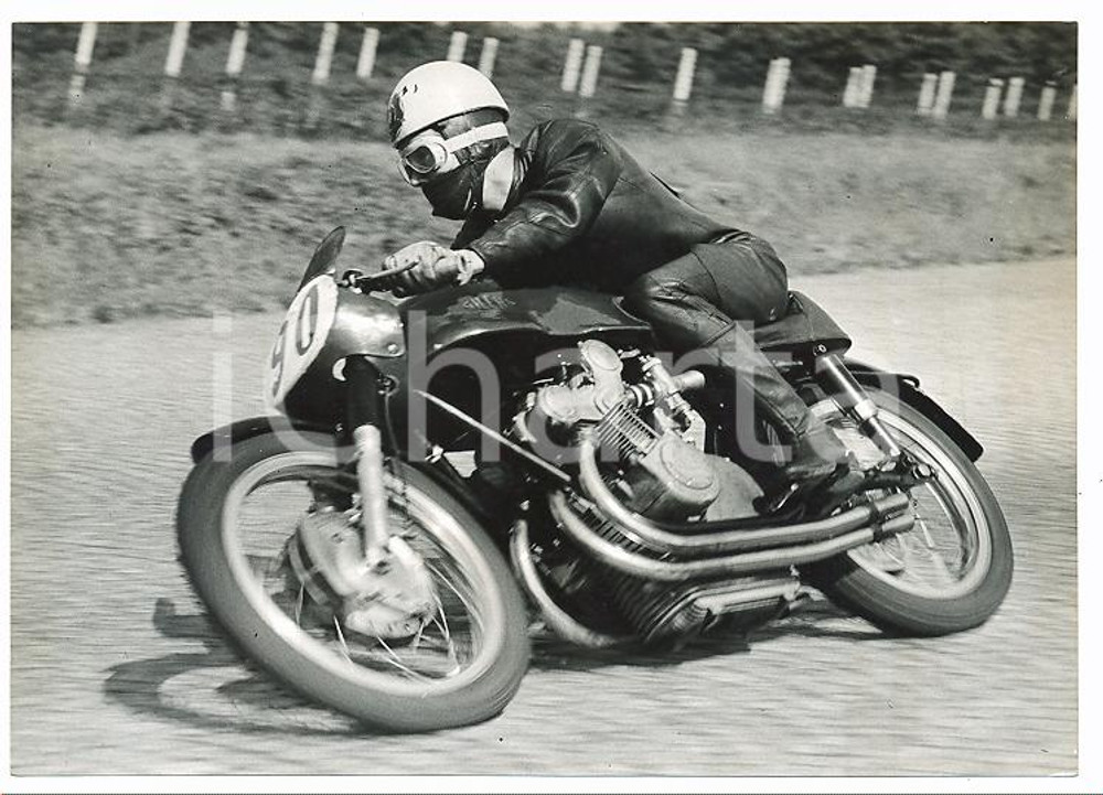 1953 AUTODROMO DI MONZA - GP delle Nazioni - Geoffrey DUKE su moto GILERA *Foto