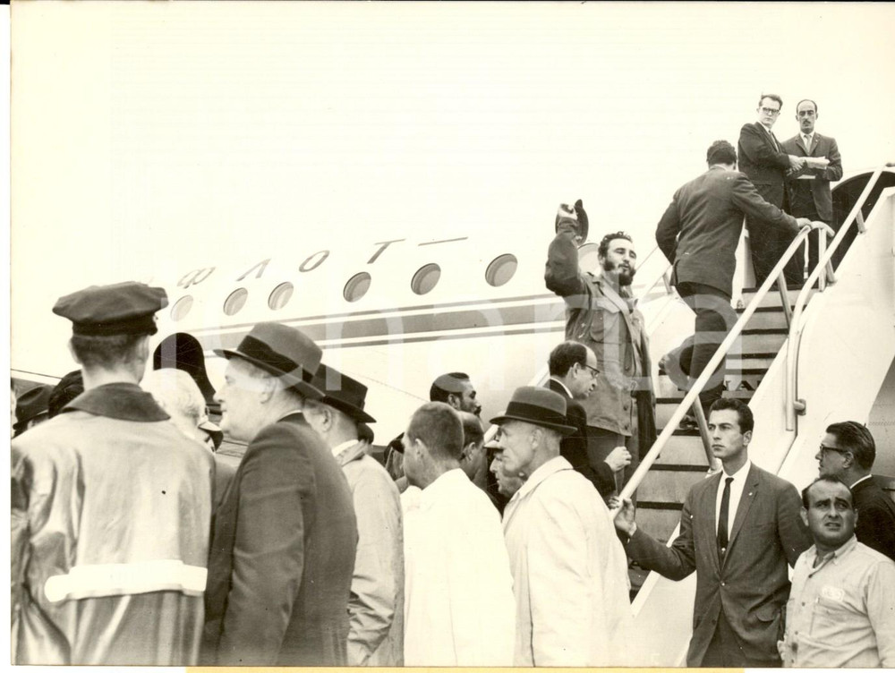 1960 NEW YORK Fidel CASTRO lascia gli USA au volo AEROFLOT *Foto 18x13 cm