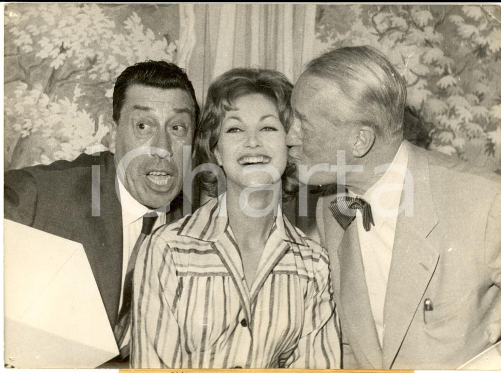 1959 PARIS Prix Praline - FERNANDEL et Maurice CHEVALIER avec Andrea RAMBALDI
