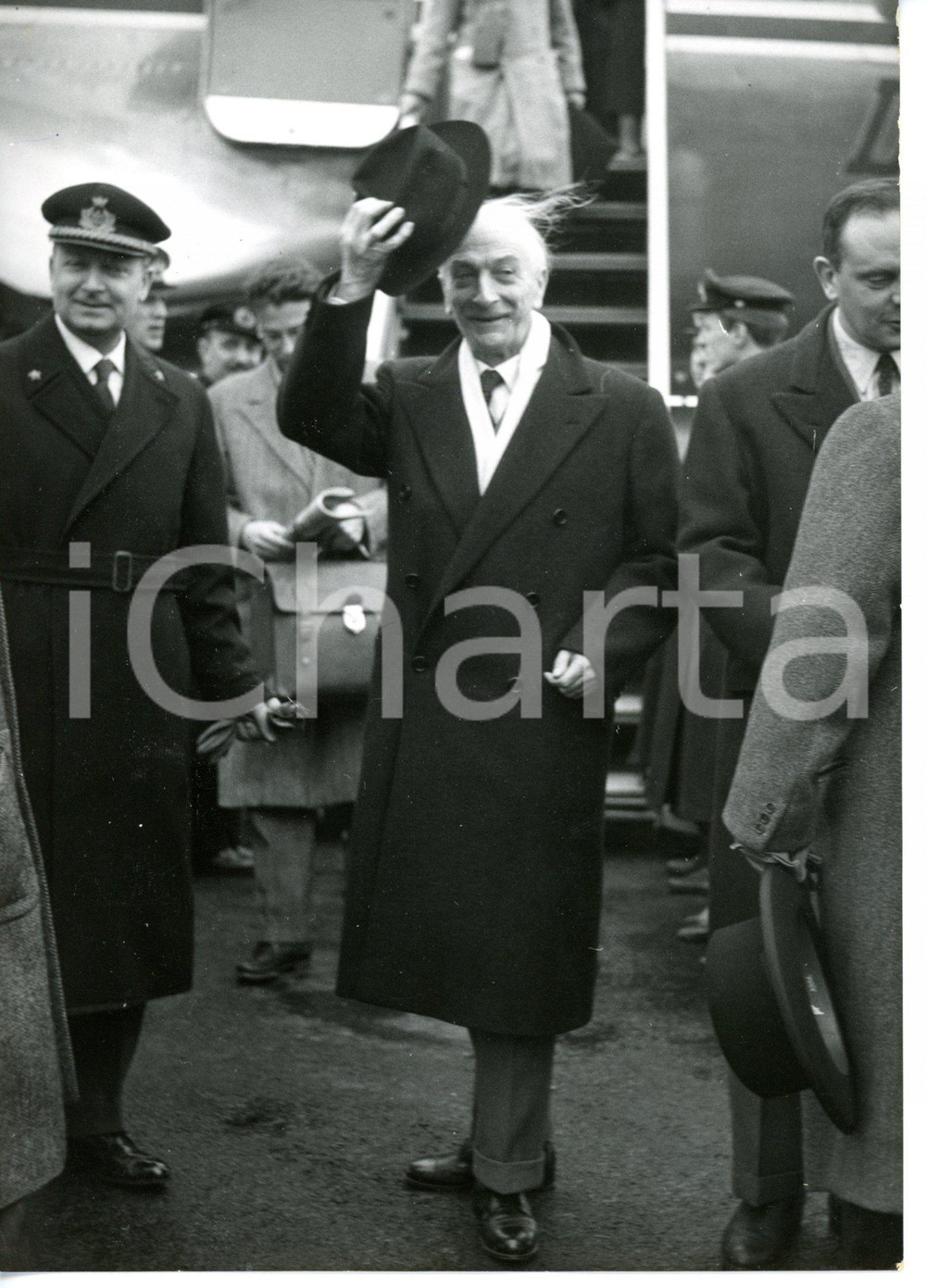 1957 ROMA Antonio SEGNI all'arrivo in aeroporto *Fotografia 13x18 cm