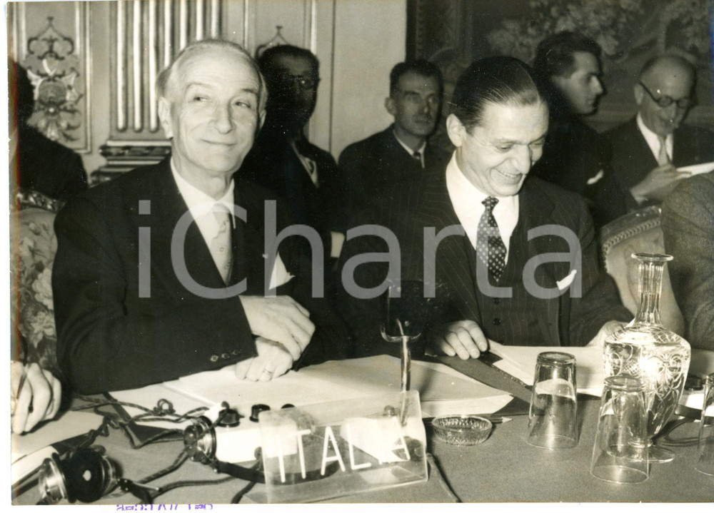 1957 PARIS Hôtel Matignon - Antonio SEGNI durante conferenza EURATOM *Foto 18x13
