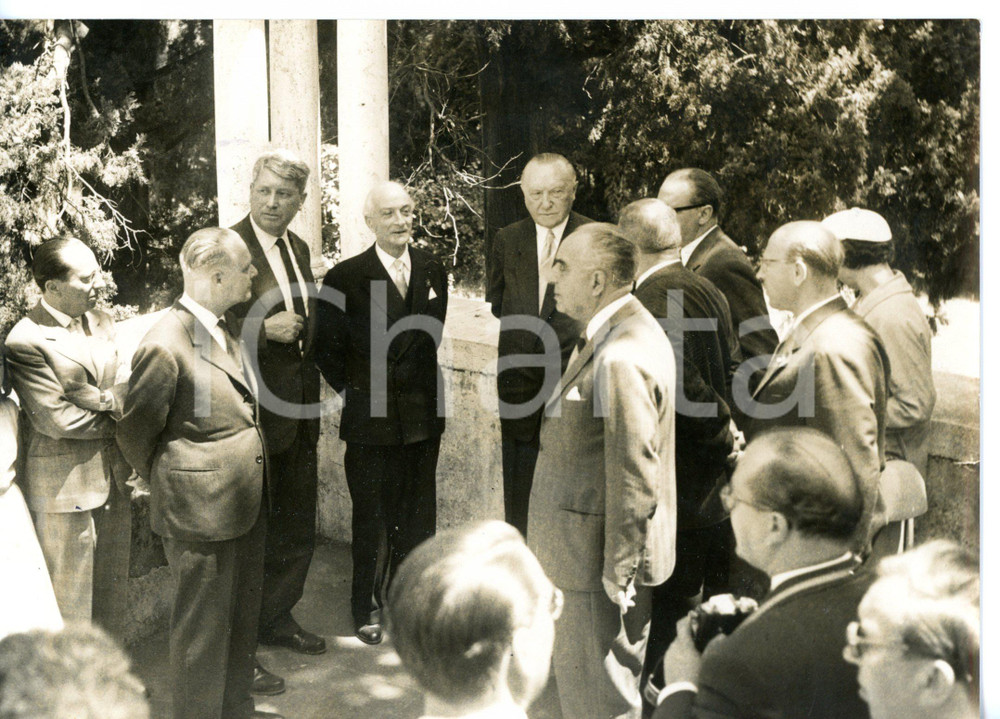 1956 ROMA Antonio SEGNI consegna Villa Massimo a Konrad ADENAUER *Foto 18x13 cm