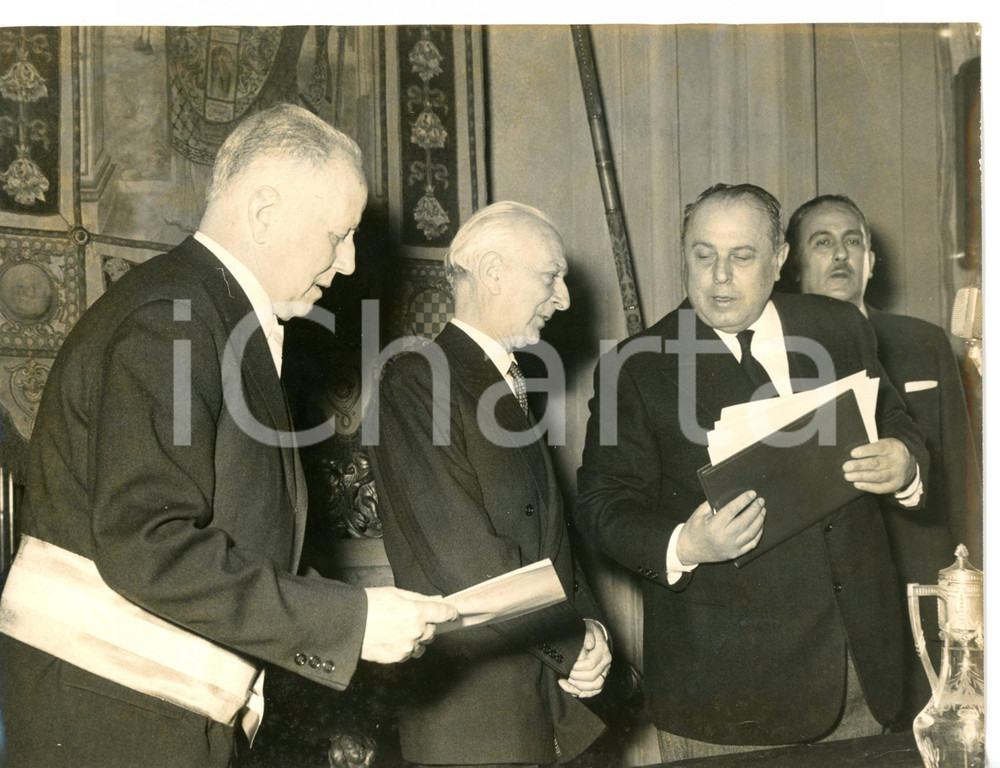 1962 MILANO Palazzo Marino - Antonio SEGNI - Gino CASSINIS - Luigi MEDA *Foto
