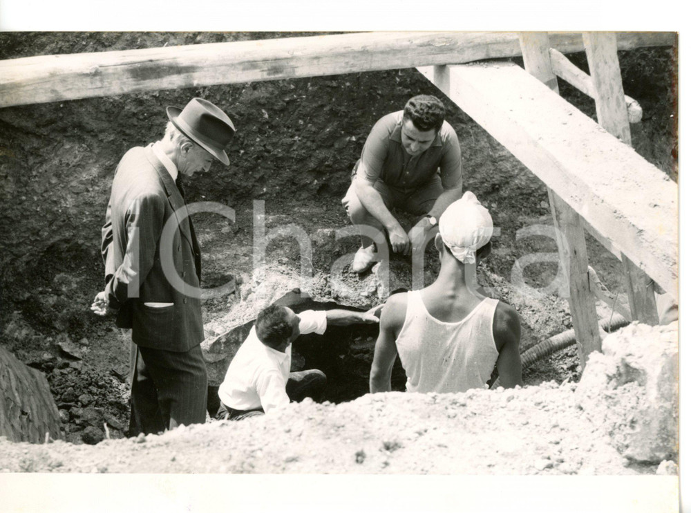 1955 SASSARI Antonio SEGNI segue lavori per la ricerca dell'acqua *Foto 18x13