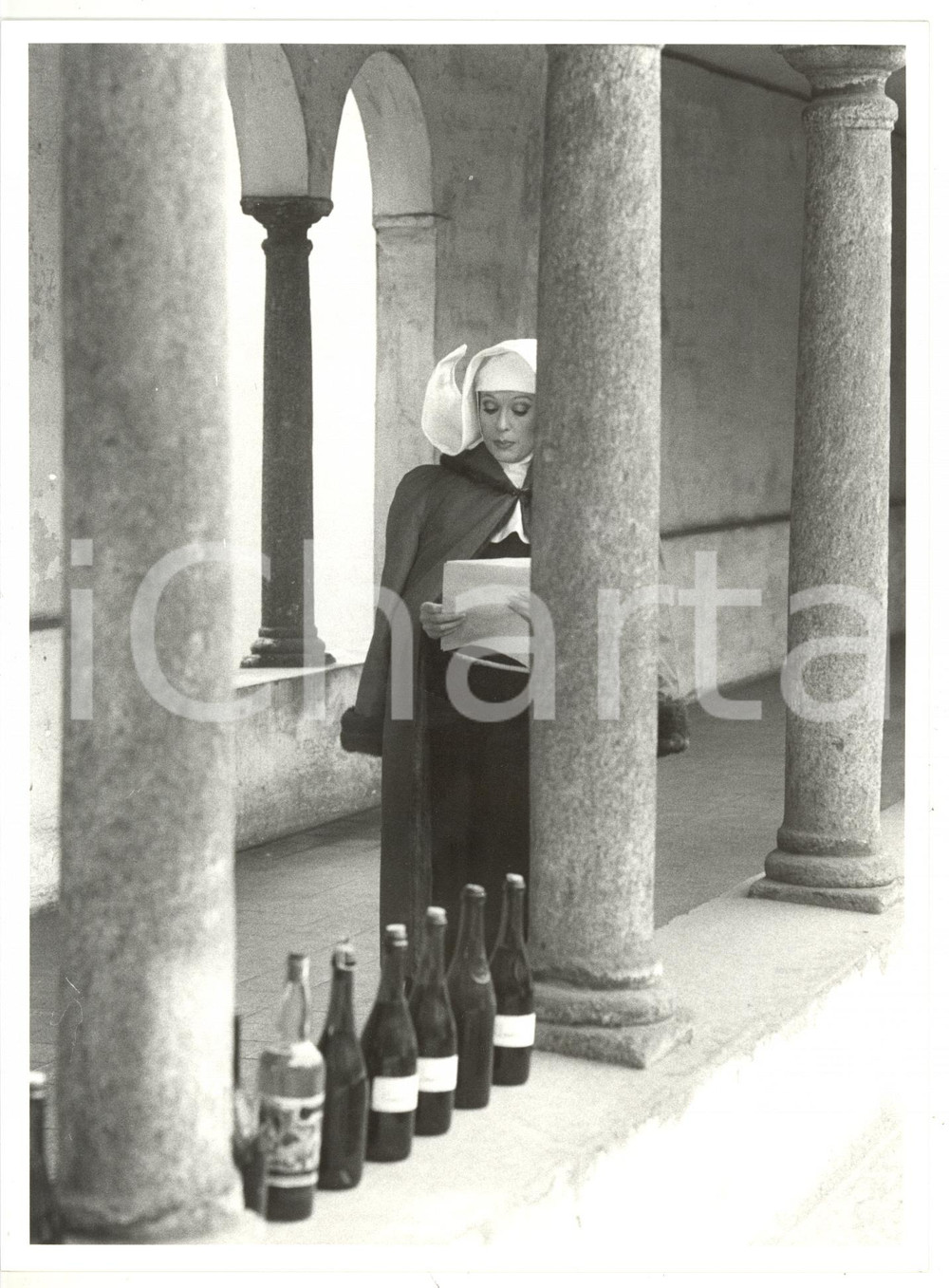 1985 ca (Ristampa 1990) RAI Ritratto di Loretta GOGGI in abito da suora - Foto