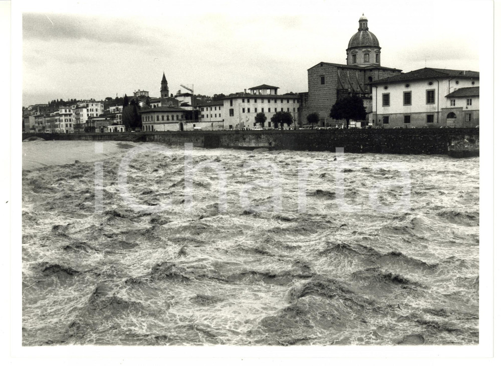 1990 ca FIRENZE Chiesa S. Frediano in Cestello - Arno in piena *Foto 24x18 cm