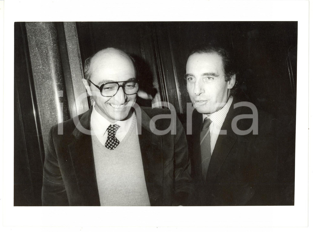 1990 ca MILANO Sindaco Paolo PILLITTERI con Luigi CORBANI - Foto 24x18 cm