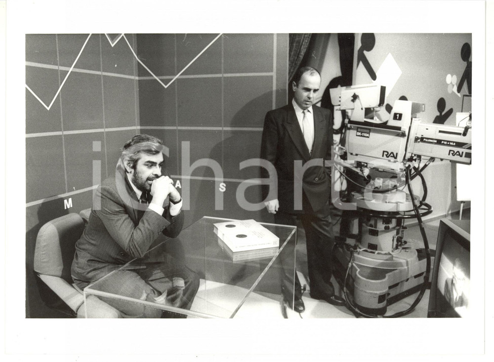 1990 ca RAI UNO Intervista televisiva a Giovanni GORIA - Foto 24x18 cm
