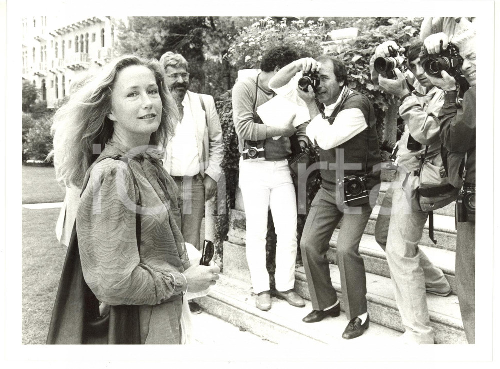 Fotografia d epoca originale 1990 ca MOSTRA DEL CINEMA DI VENEZIA L attrice Brigitte FOSSEY tra i giornalisti 1