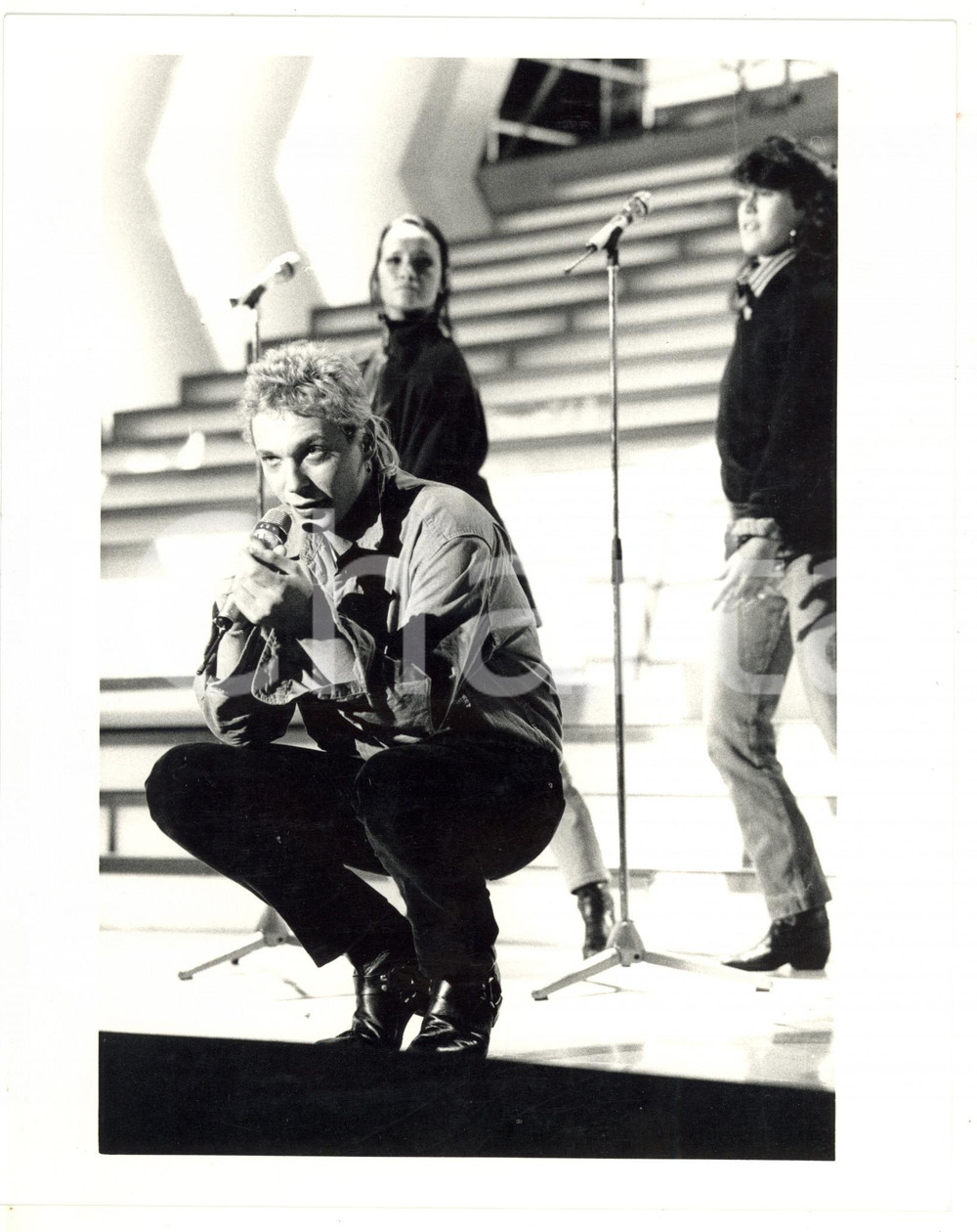 1987 FESTIVAL DI SANREMO Alessandro BONO sul palco *Foto VINTAGE 20x25 cm