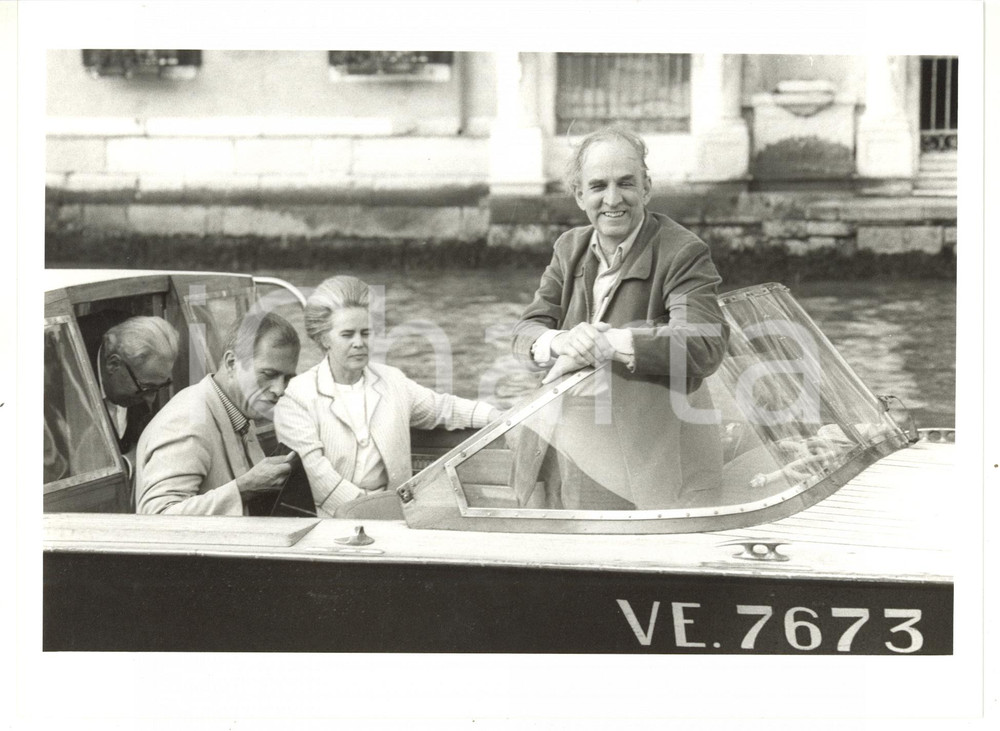 1983 VENEZIA Regista Ingmar BERGMAN visita in motoscafo la città *Foto