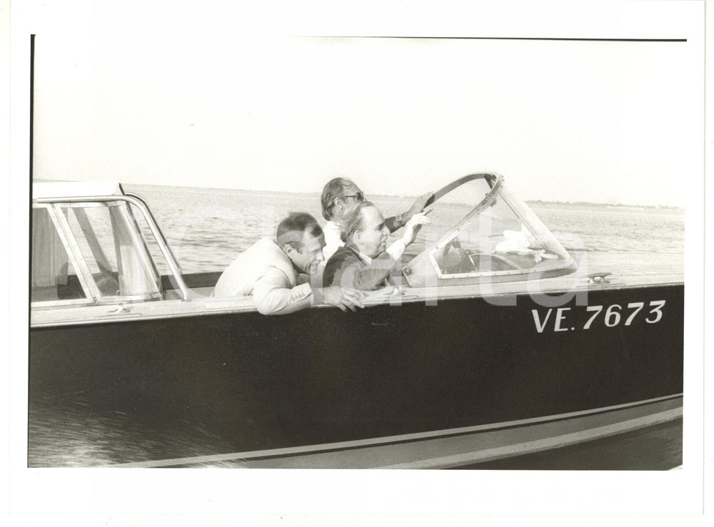 1983 VENEZIA Regista Ingmar BERGMAN in motoscafo - Foto 24x18 cm