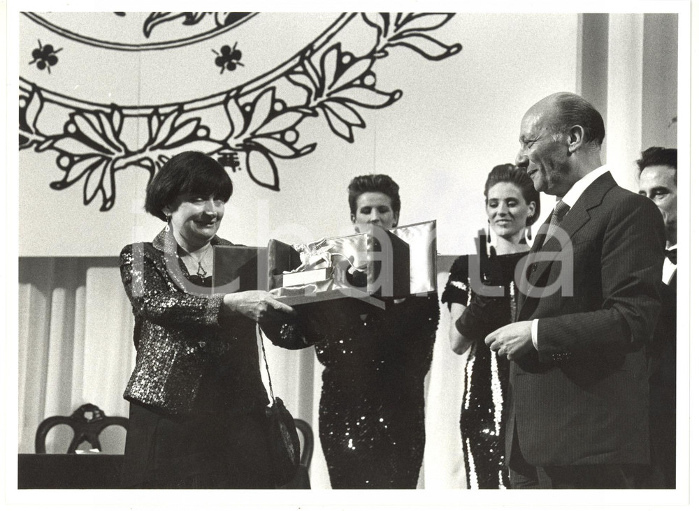 1985 VENEZIA Mostra del Cinema - Agnès VARDA vince il Leone d'Oro *Foto 24x18 cm