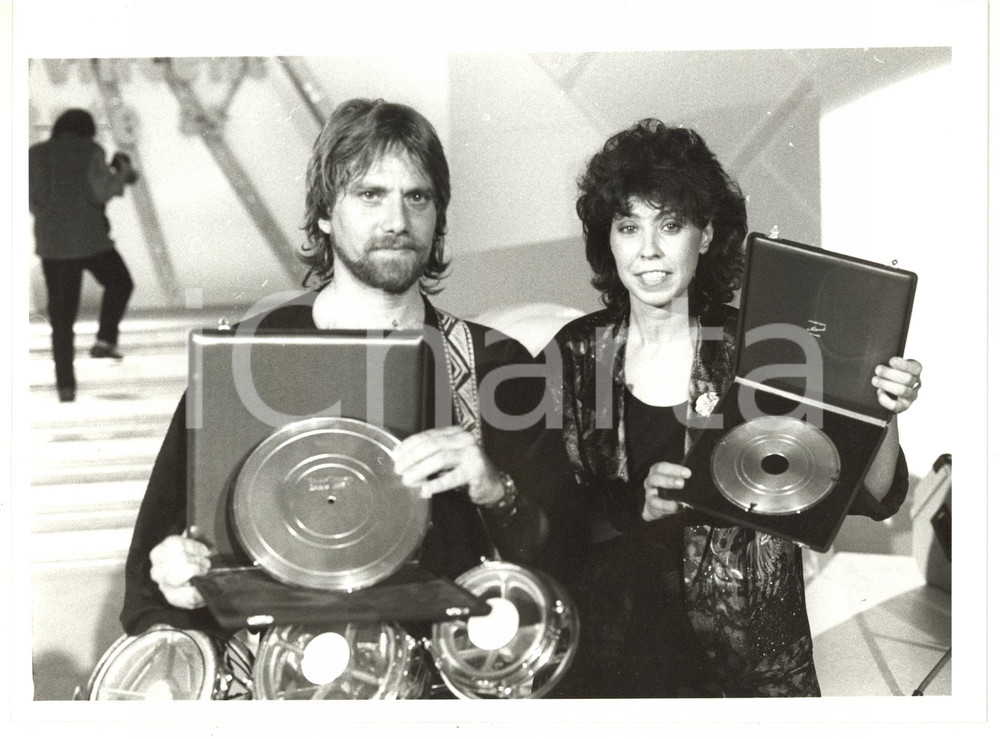 1985 SAINT VINCENT ESTATE - MUSIC I vincitori Tony ESPOSITO e Lu COLOMBO *Foto