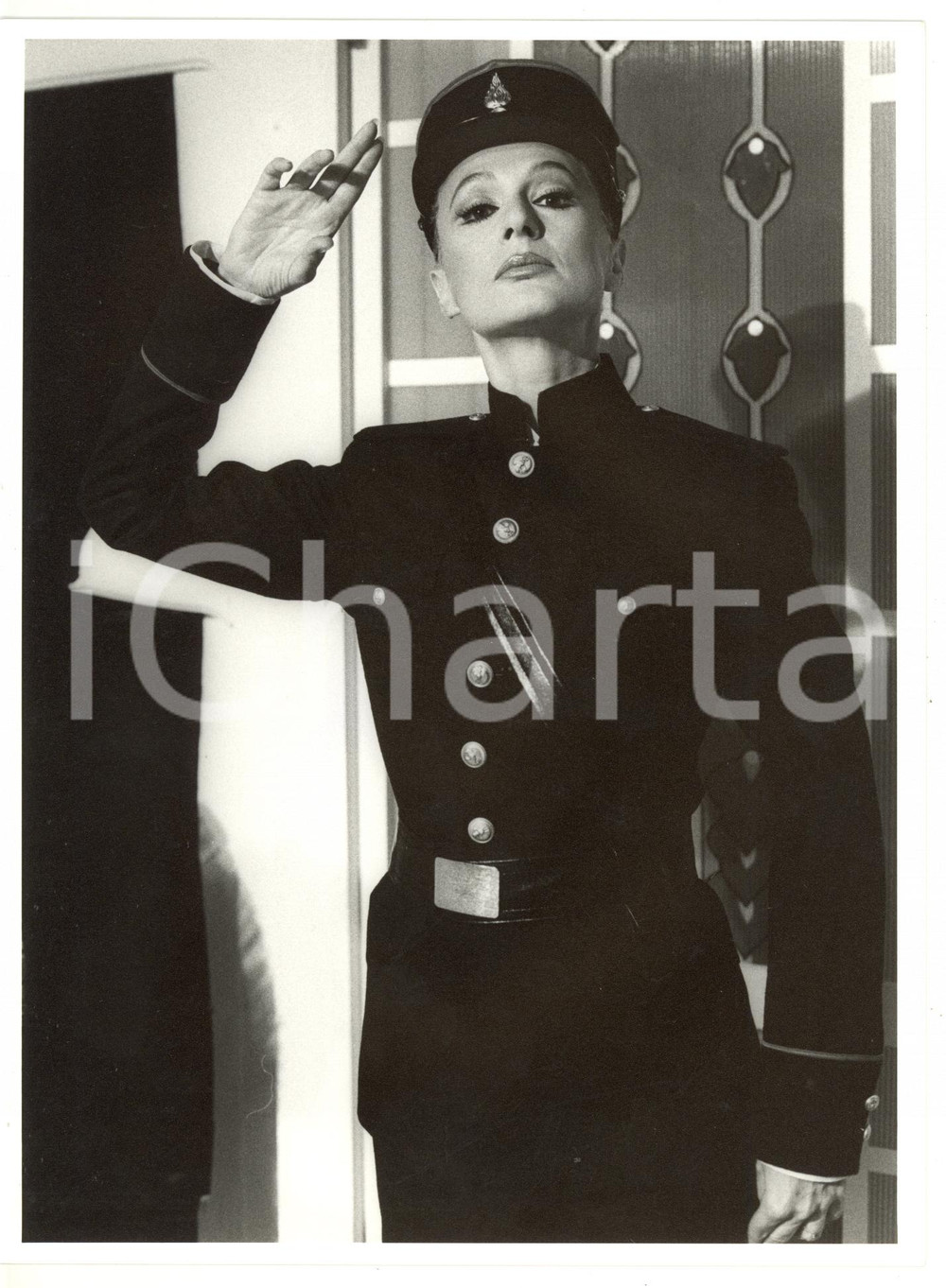 1985 ca RAI Ritratto di Loretta GOGGI vestita da vigilessa *Foto VINTAGE 18x24