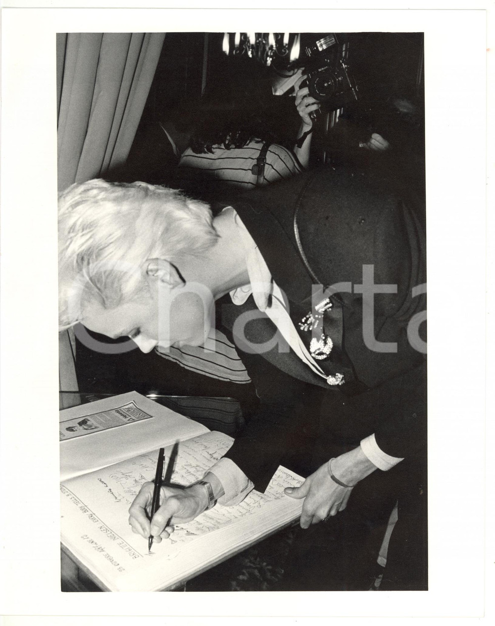 Fotografia d epoca originale 1987 MILANO Brigitte NIELSEN presenta Every body tells a story  Foto 5 1