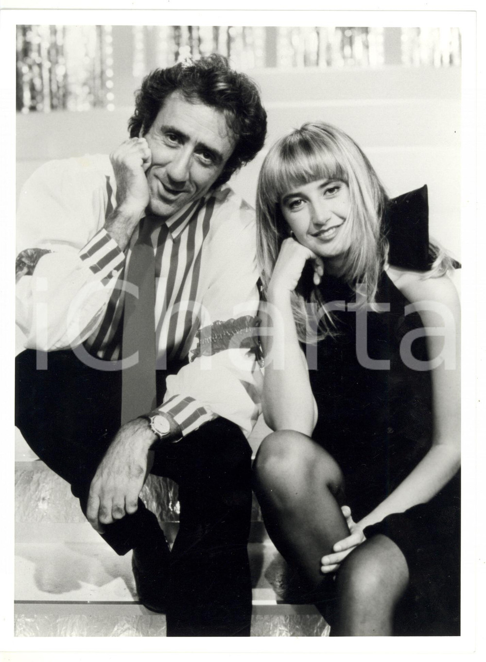 1990 ca RAI Ritratto di Gianni MAZZA con Betty VILLANI *Foto VINTAGE 18x24 cm