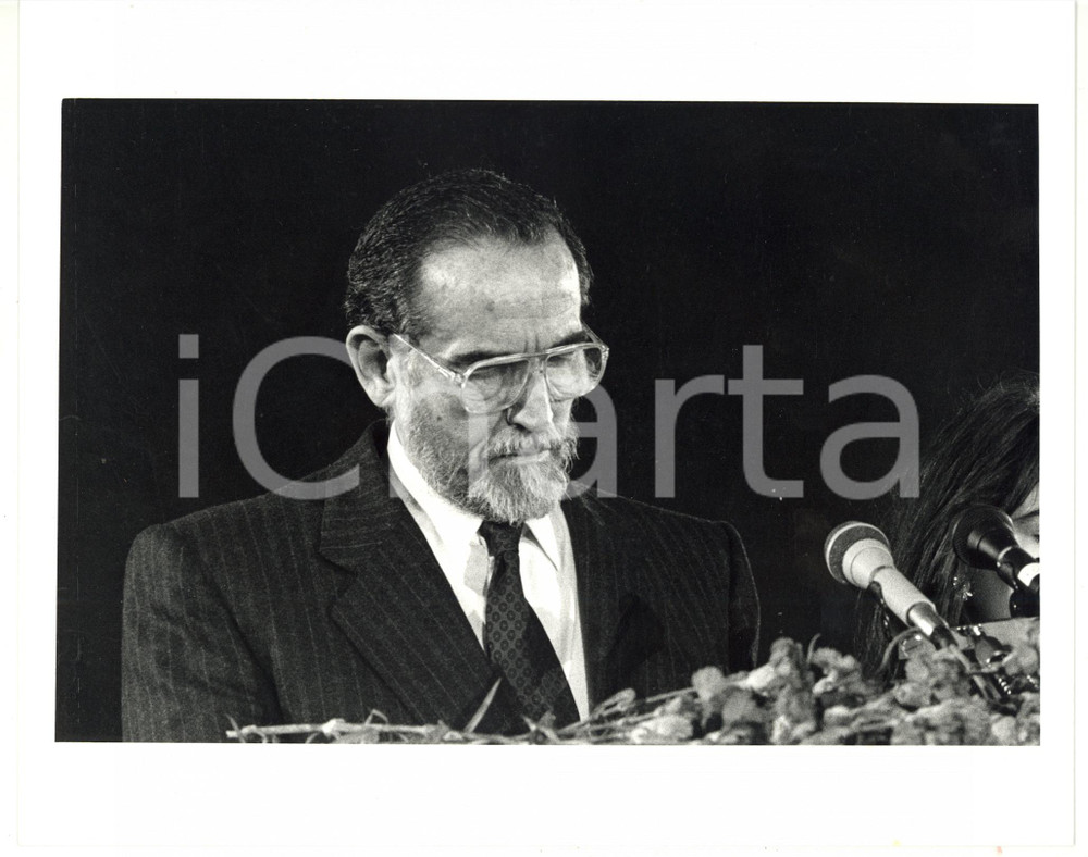 Fotografia d epoca originale 1987 RIMINI 44° Congresso PSI  Discorso di Vittorio GASSMAN  Foto 25x20 cm 1