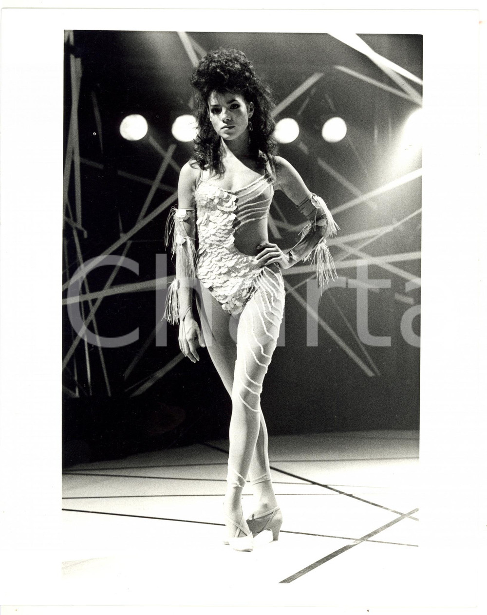 Fotografia d epoca originale 1985 ca RAI  DANZA Loretta VALDESPINO in costume di scena Foto VINTAGE 20x25 1