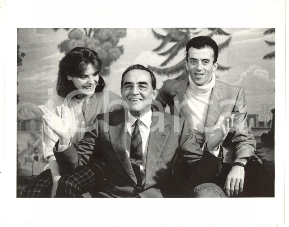 1988 CINEMA Vittorio GASSMAN - Sergio MEOGROSSI - Giusi CATALDO - Foto