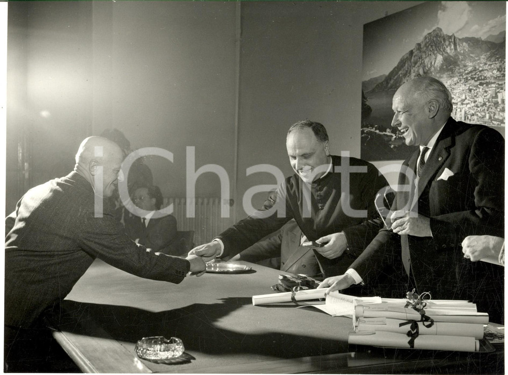 1966 LECCO Acciaieria e Ferriera CALEOTTO Premiazione dipendenti anziani (3)